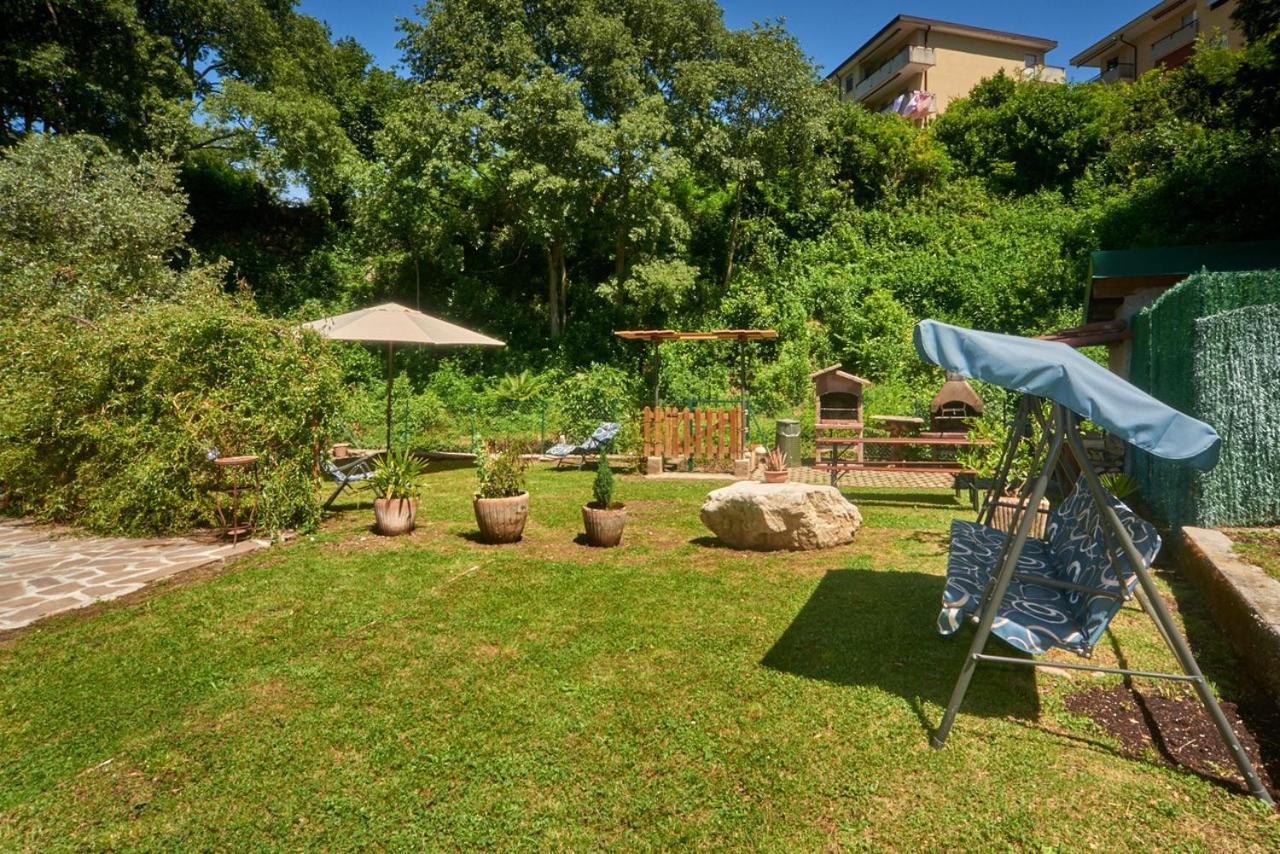 Apartamento Casa Della Nonna Abbadia Lariana Exterior foto