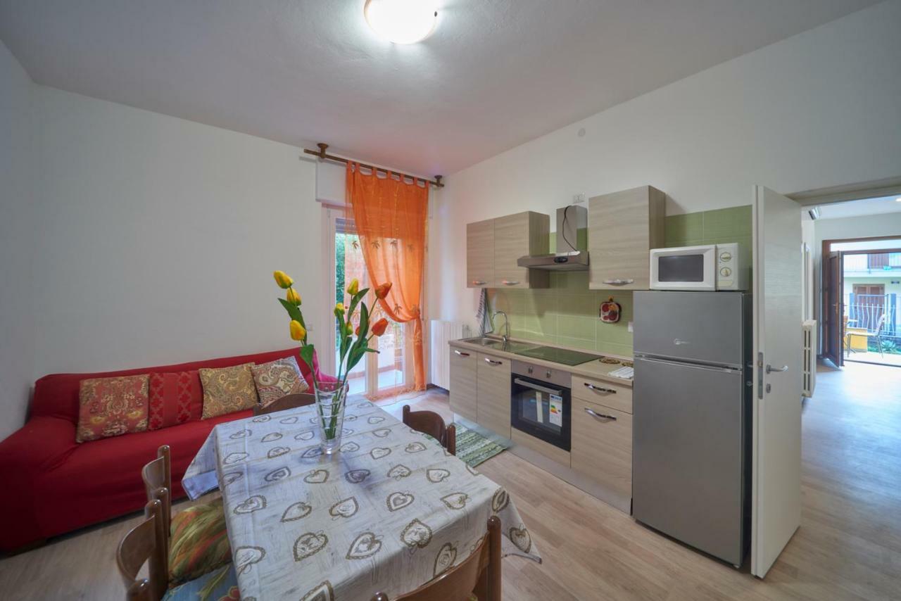 Apartamento Casa Della Nonna Abbadia Lariana Exterior foto