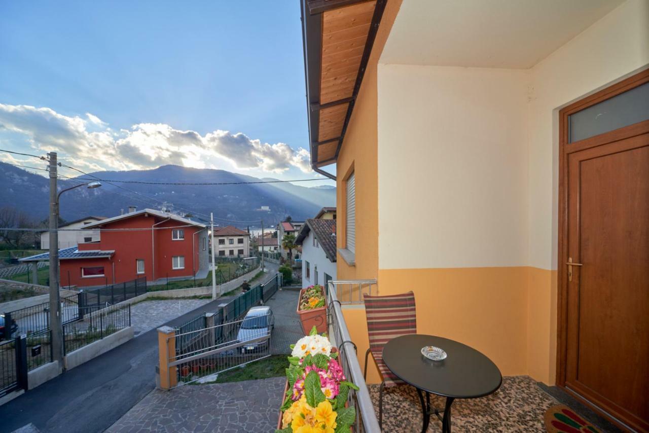 Apartamento Casa Della Nonna Abbadia Lariana Exterior foto